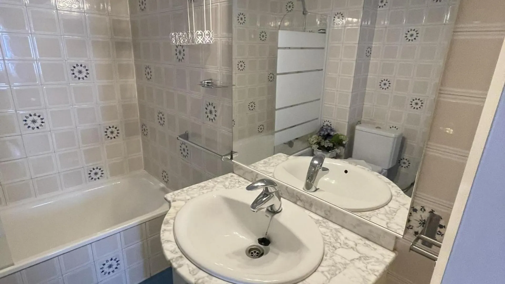 Apartment Plaza De Los Naranjos Marbella Spain
